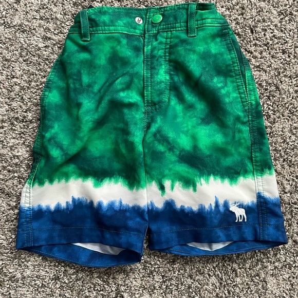 Abercombie Kids Swim Trunks.  Size 5/6.  Adjustable Waist - Picture 1 of 4